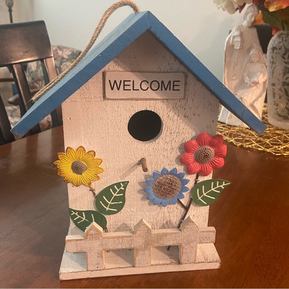 Other - Colorful Welcome Birdhouse with Flowers